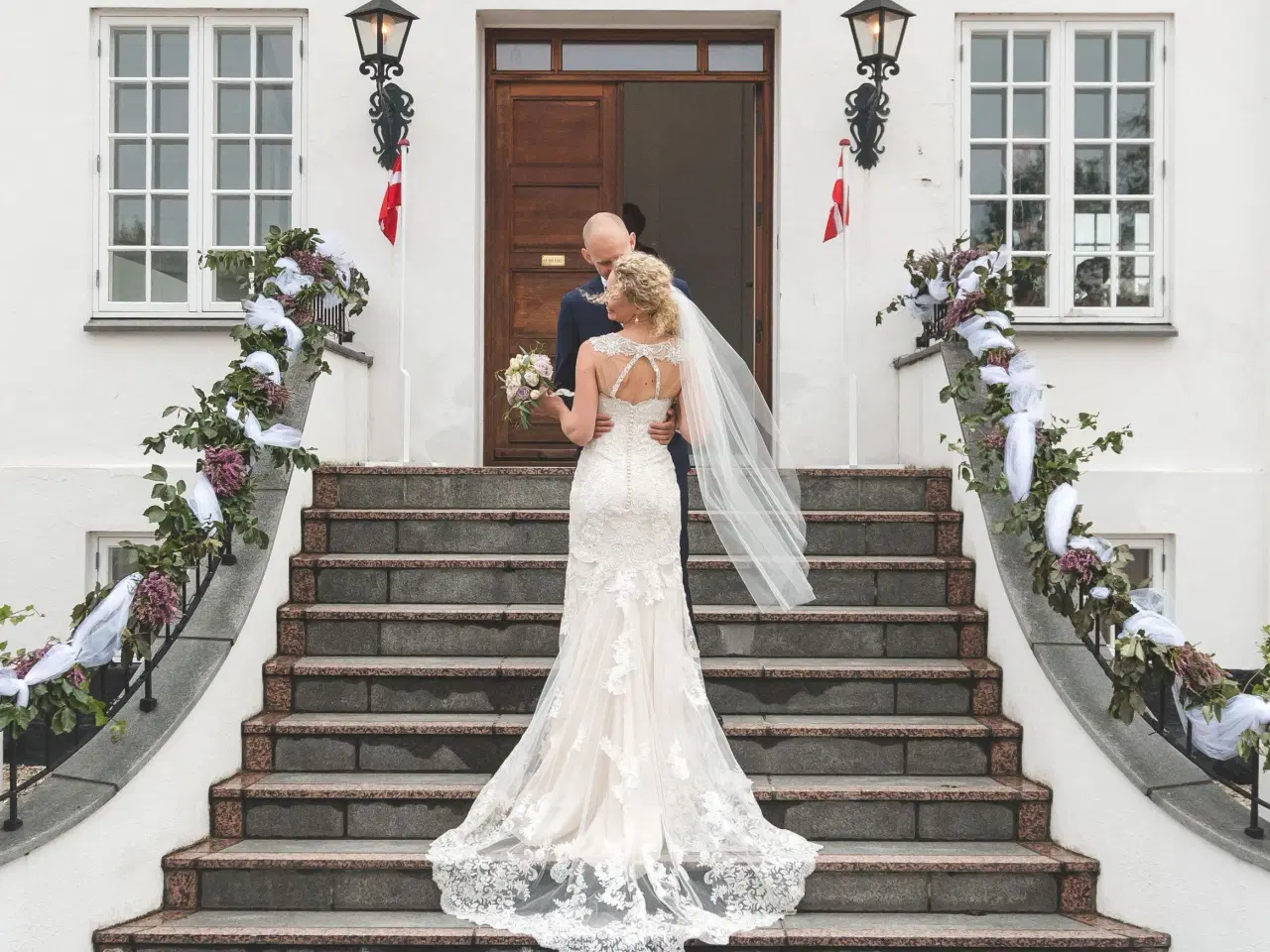 Billede 7 - Unik brudekjole med smukke detaljer