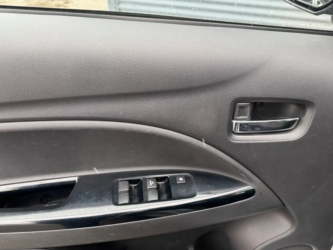 Billede 10 - Mitsubishi Space Star 1,2 Inlead