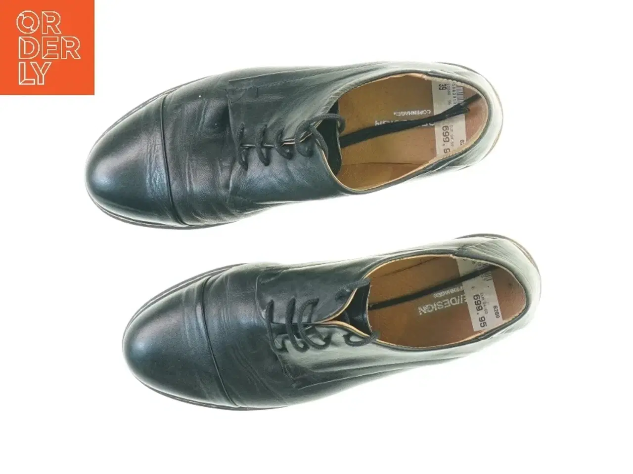 Billede 4 - Sko (str. 39)