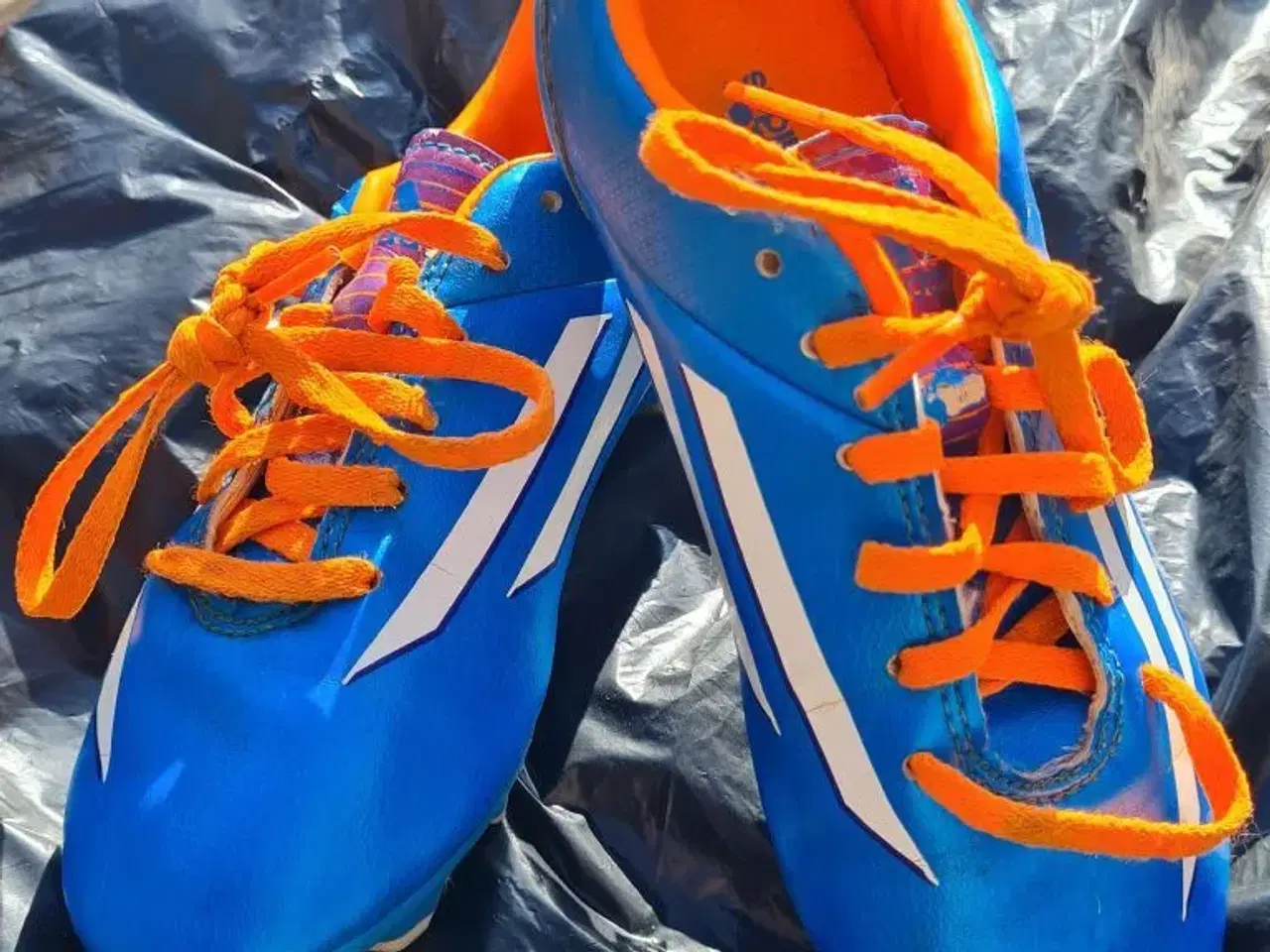 Billede 1 - Adidas fodboldstøvler