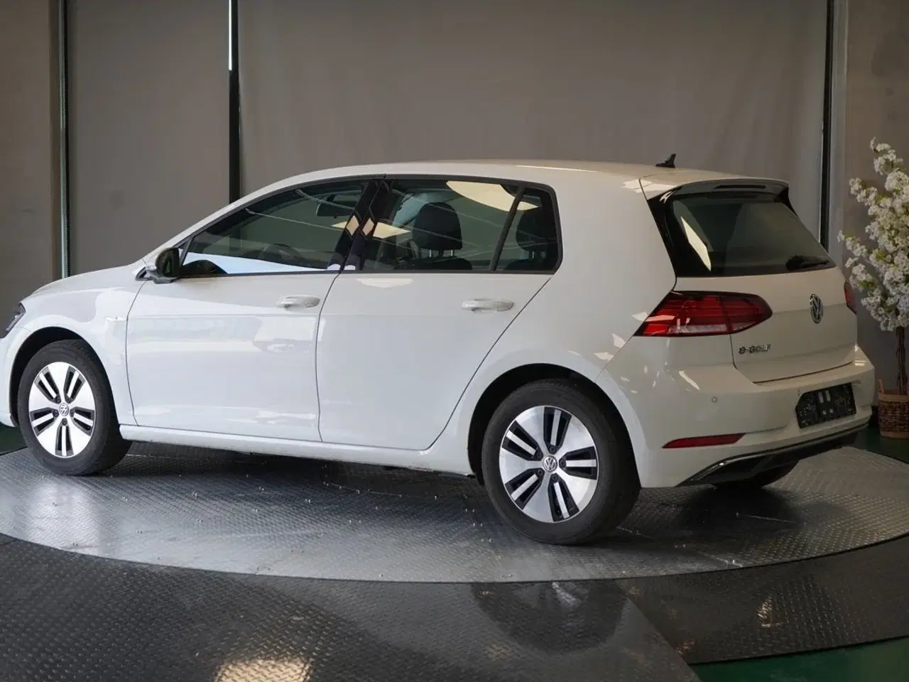 Billede 2 - VW e-Golf VII  Comfortline