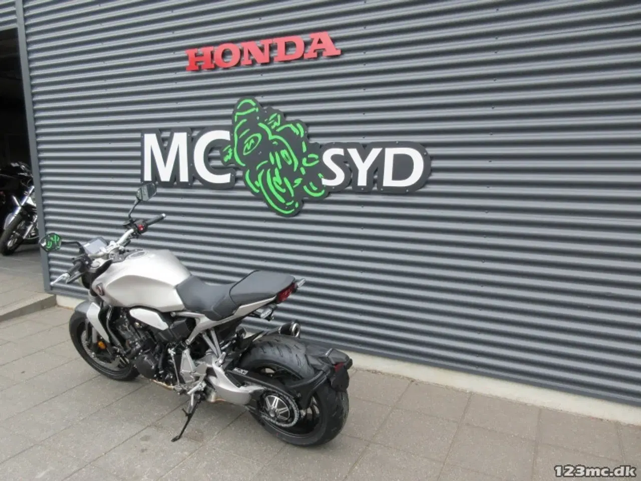 Billede 16 - Honda CB 1000 R MC-SYD BYTTER GERNE  5 ÅRS FABRIKS GARANTI