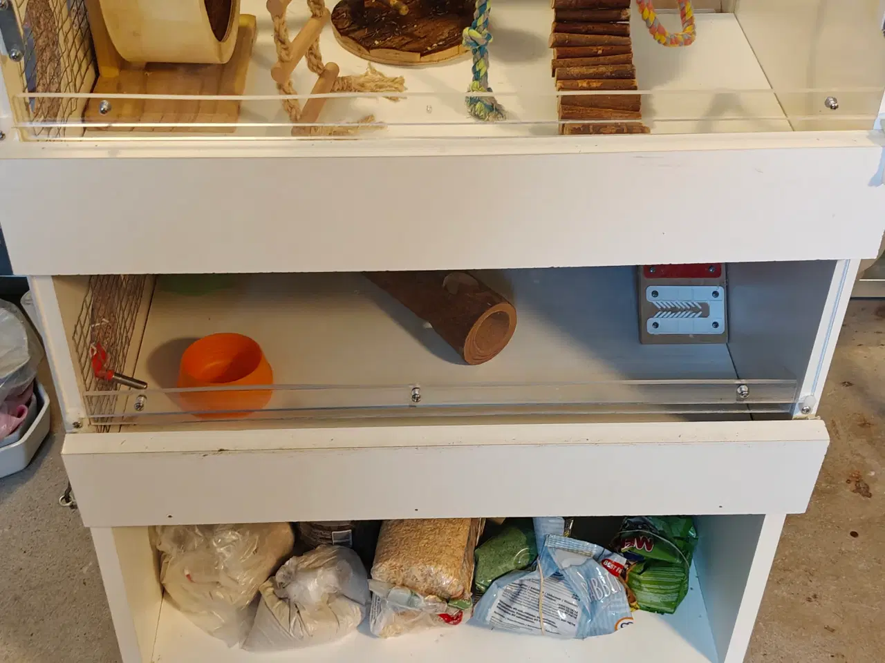 Billede 1 - Stort bur til hamster 
