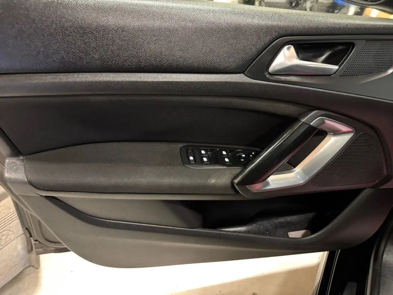 Billede 14 - Peugeot 308 1,6 BlueHDi 120 Allure Sky SW
