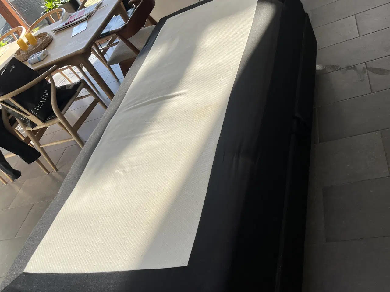 Billede 1 - Seng med opbevarings boks