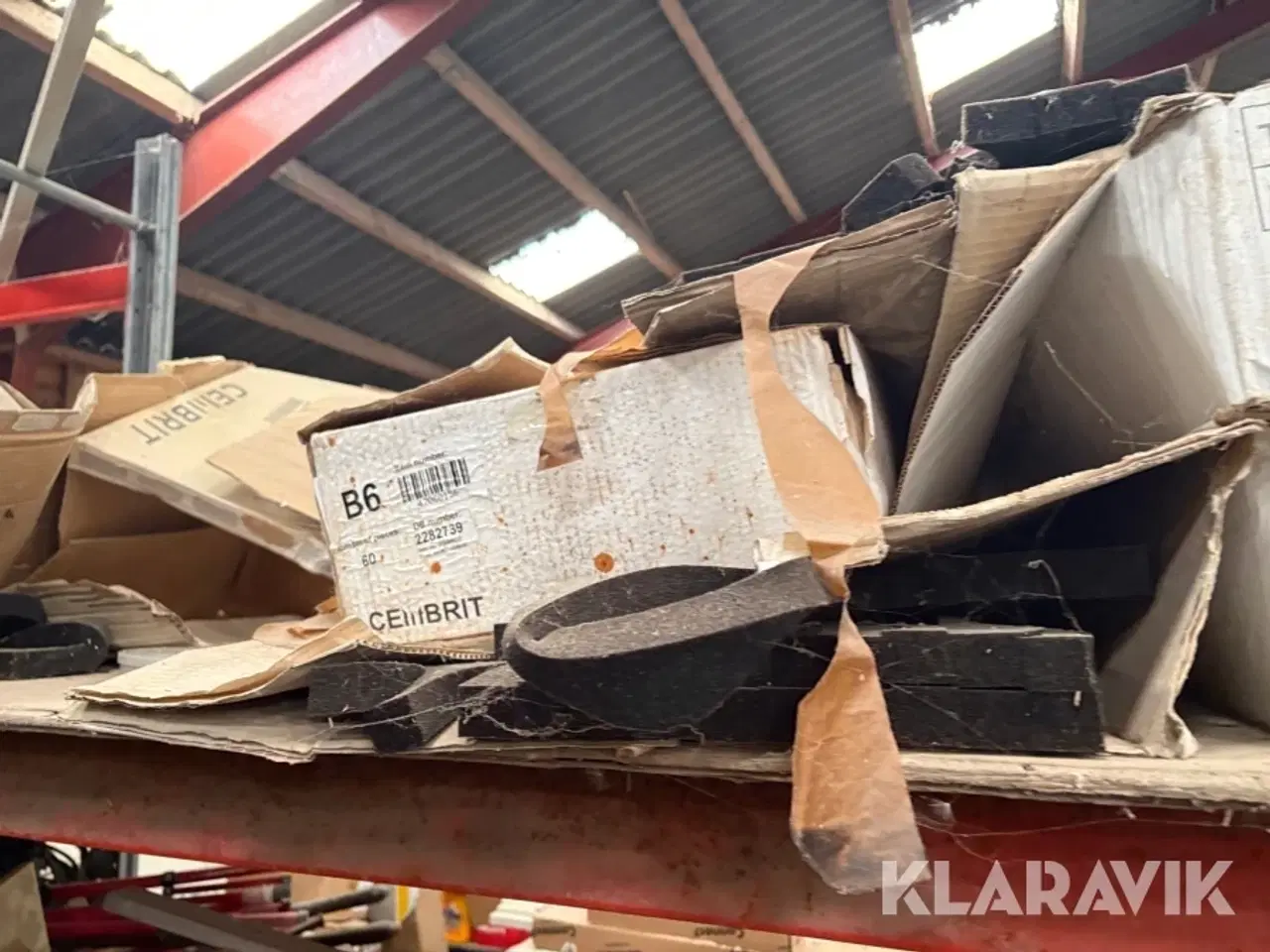Billede 4 - Pallereol med blandet værktøj og materialer