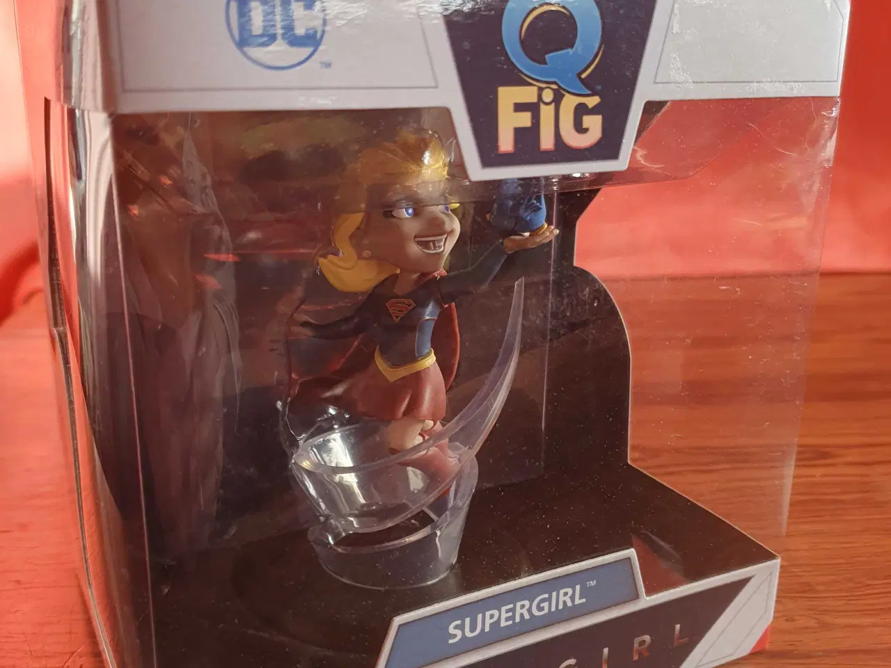 Billede 4 - Supergirl figur