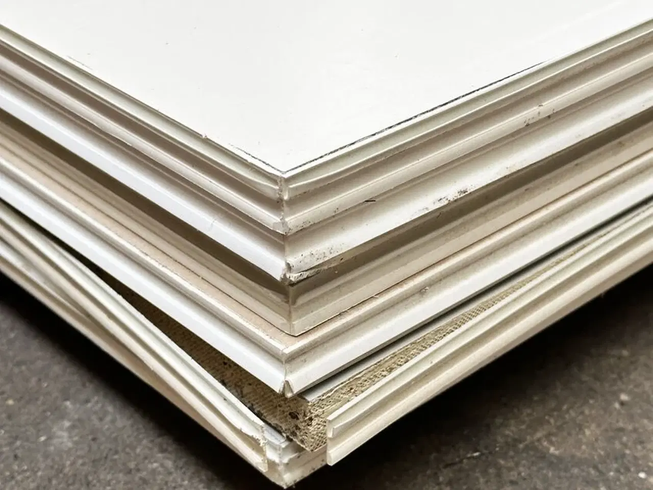 Billede 2 - Spånplader lysegrå lamineret 6 styk