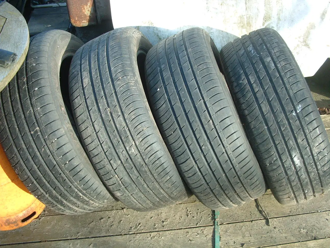 Billede 1 - nexen dæk 215-55-17