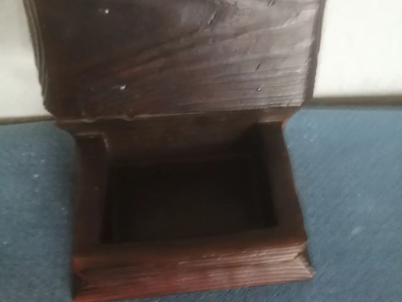 Billede 5 - Flot Gammelt Træskrin