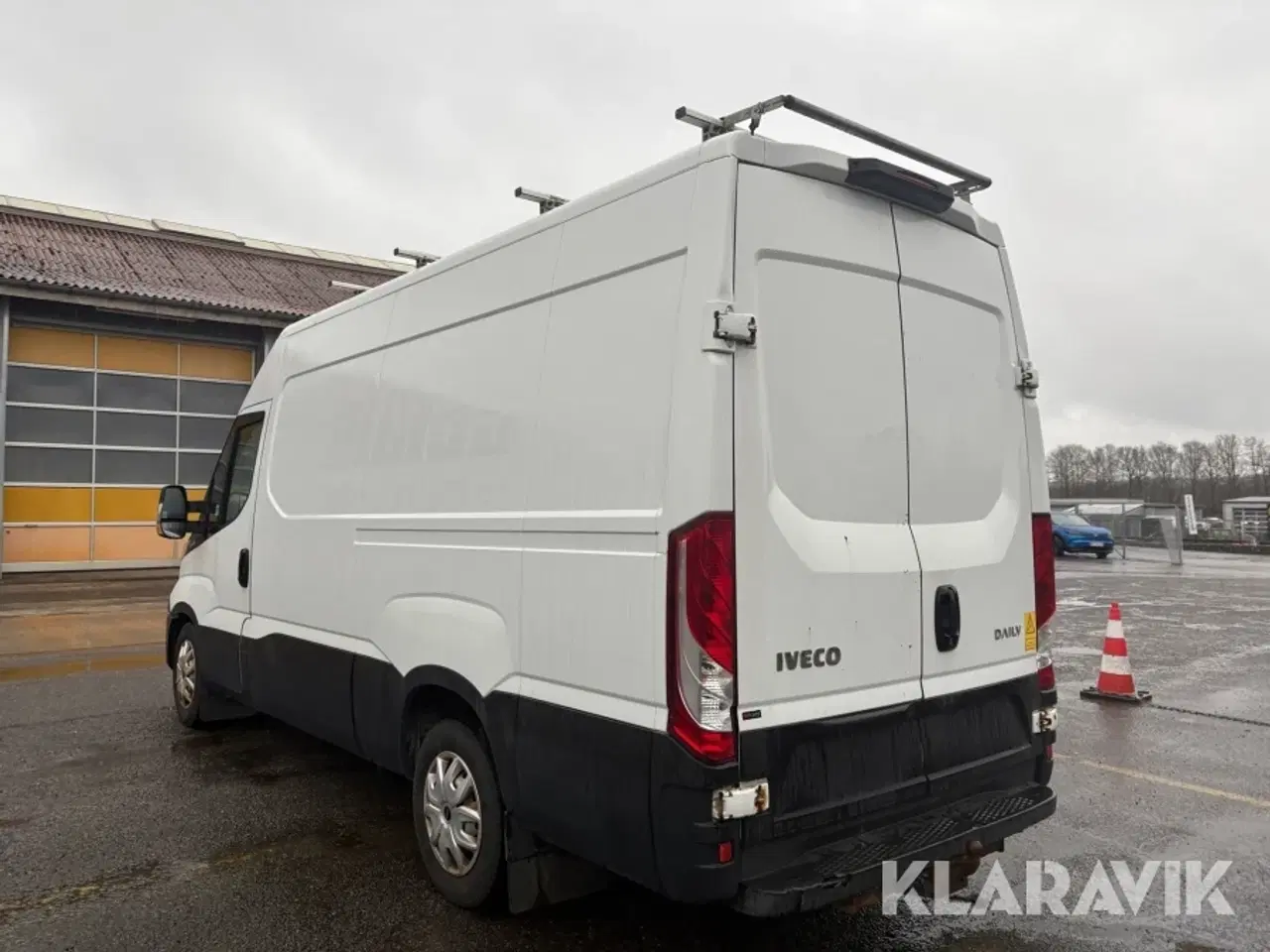 Billede 7 - Varebil Iveco 35s17, 3,0D 12m3