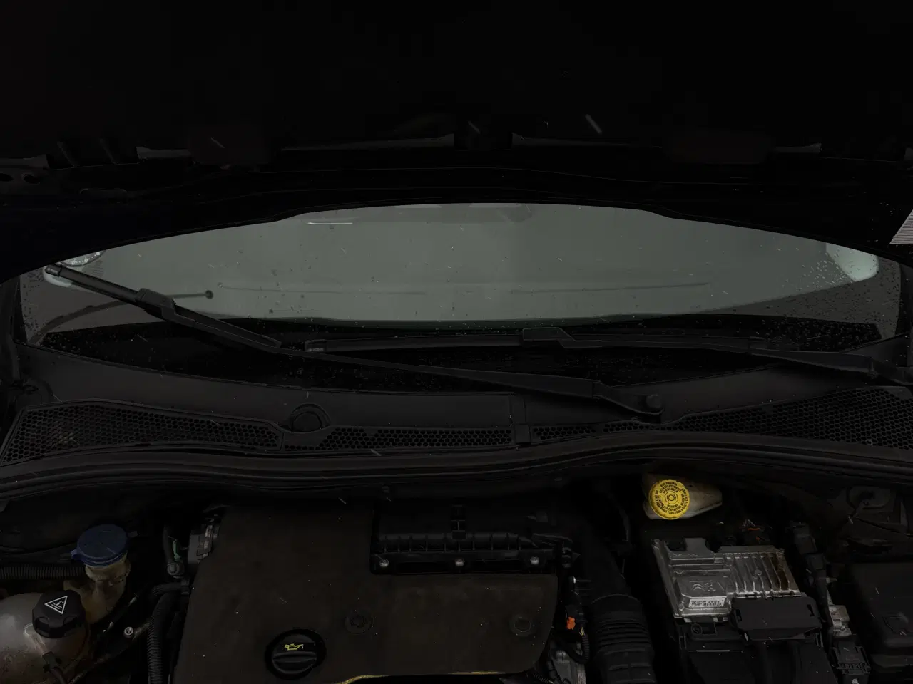 Billede 11 - Peugeot 208 1.6 Bluehdi meget udstyr