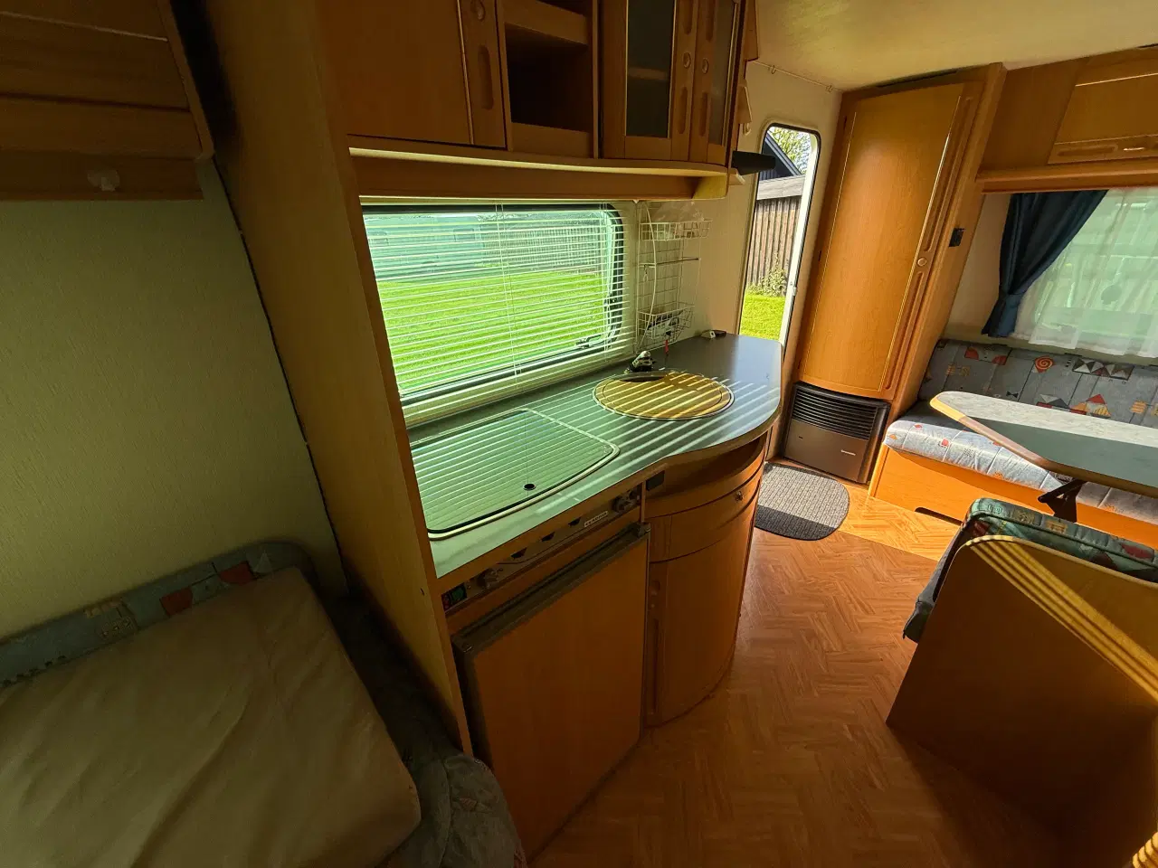 Billede 7 - 2000 Adria  502 enkeltsenge