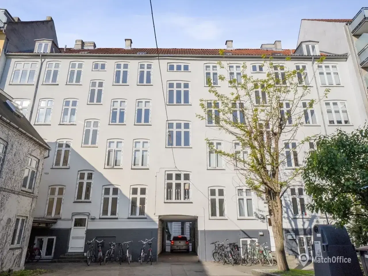 Billede 9 - Parkeringsplads nr. 1 til leje på Vesterbro på Gasværksvej 15.