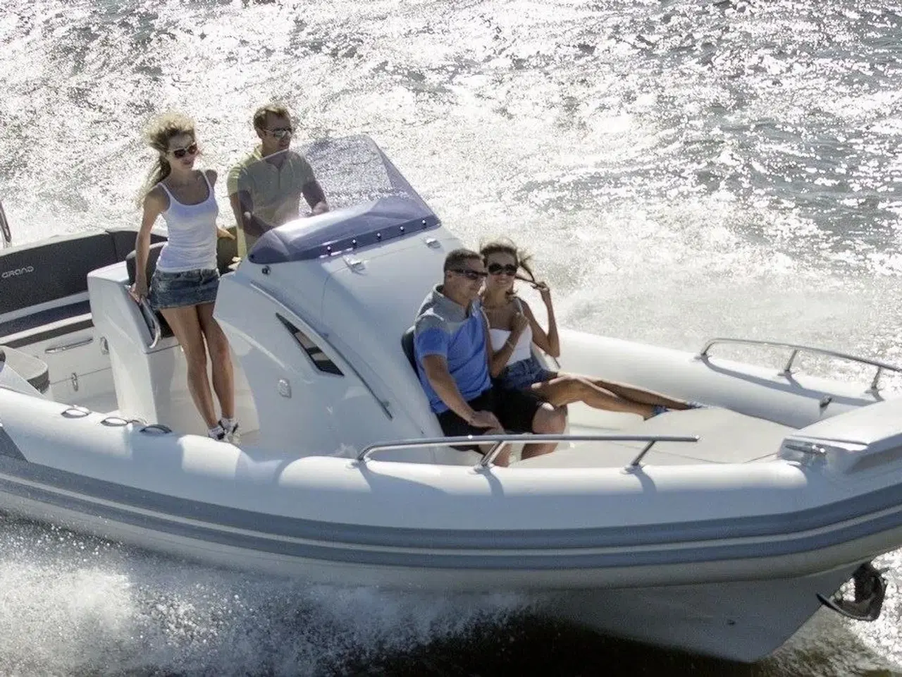 Billede 1 - Grand Golden Line 850