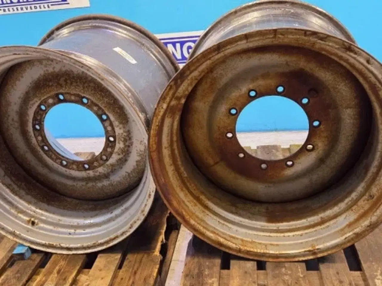 Billede 25 - 32"   32XDW27A   Sæt