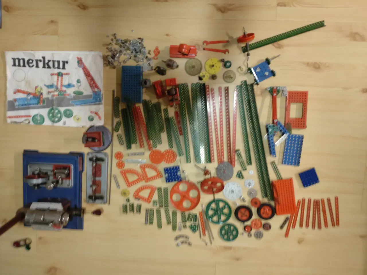 Billede 2 - Dampmaskine og Ingeniørsæt ``MERCUR´´