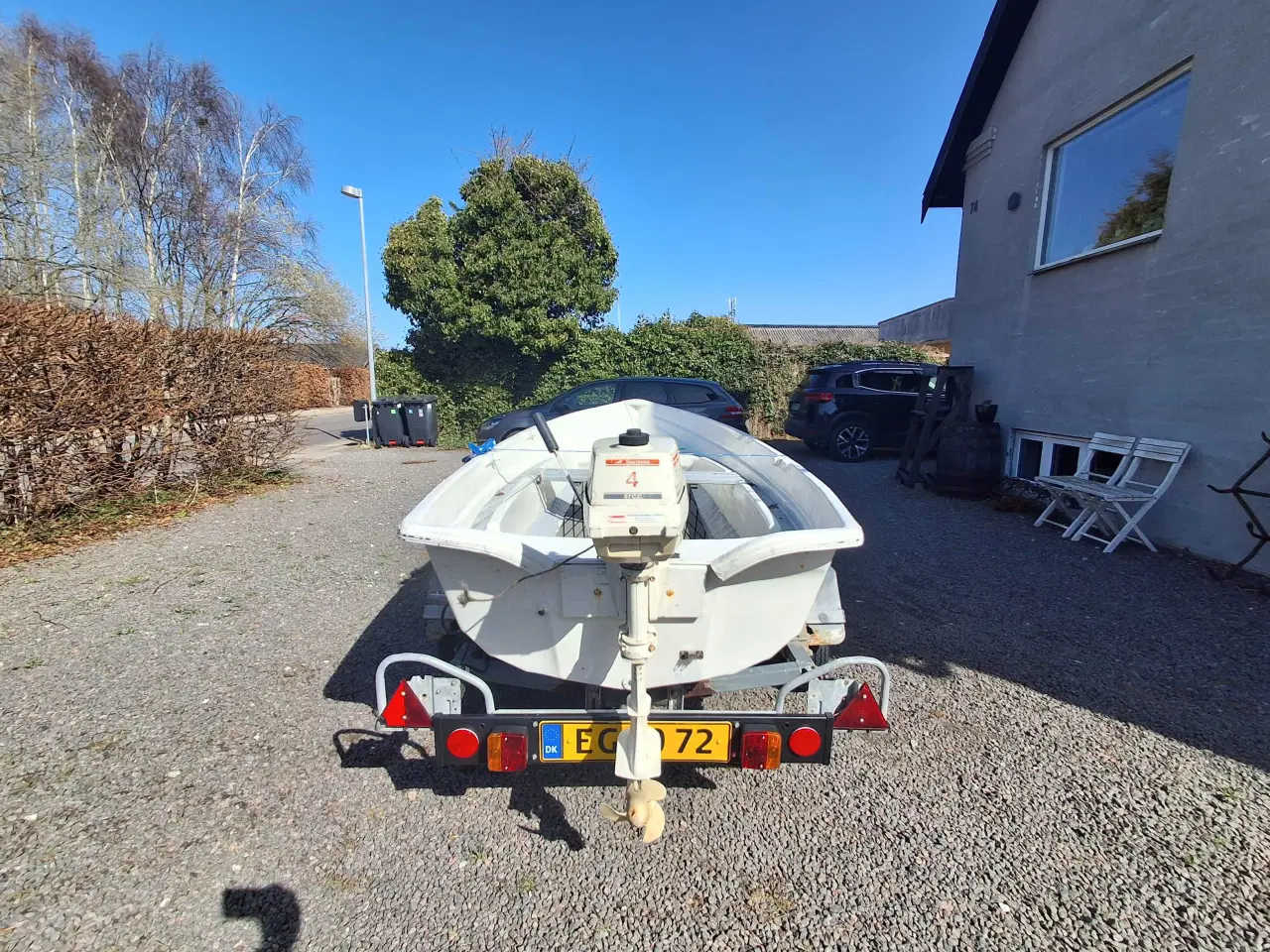 Billede 6 - Jolle med motor og trailer – klar til brug