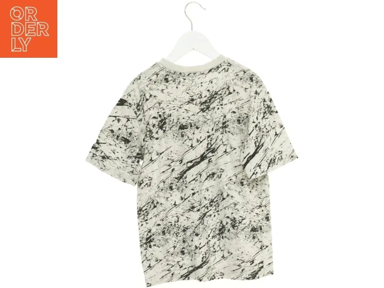 Billede 2 - T-Shirt fra H&M (str. 140 cm)
