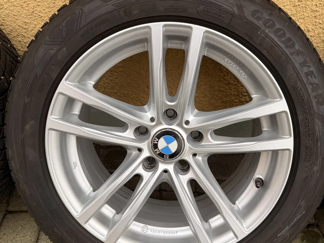 Billede 3 - Bmw alufælge 225/55r17 med tpms