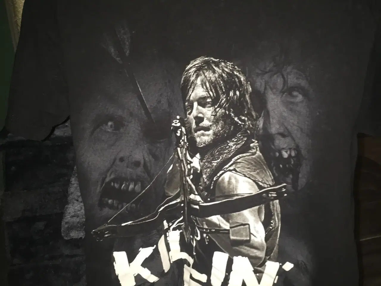 Billede 1 - The Walking Dead, Daryl Dixon t-shirt