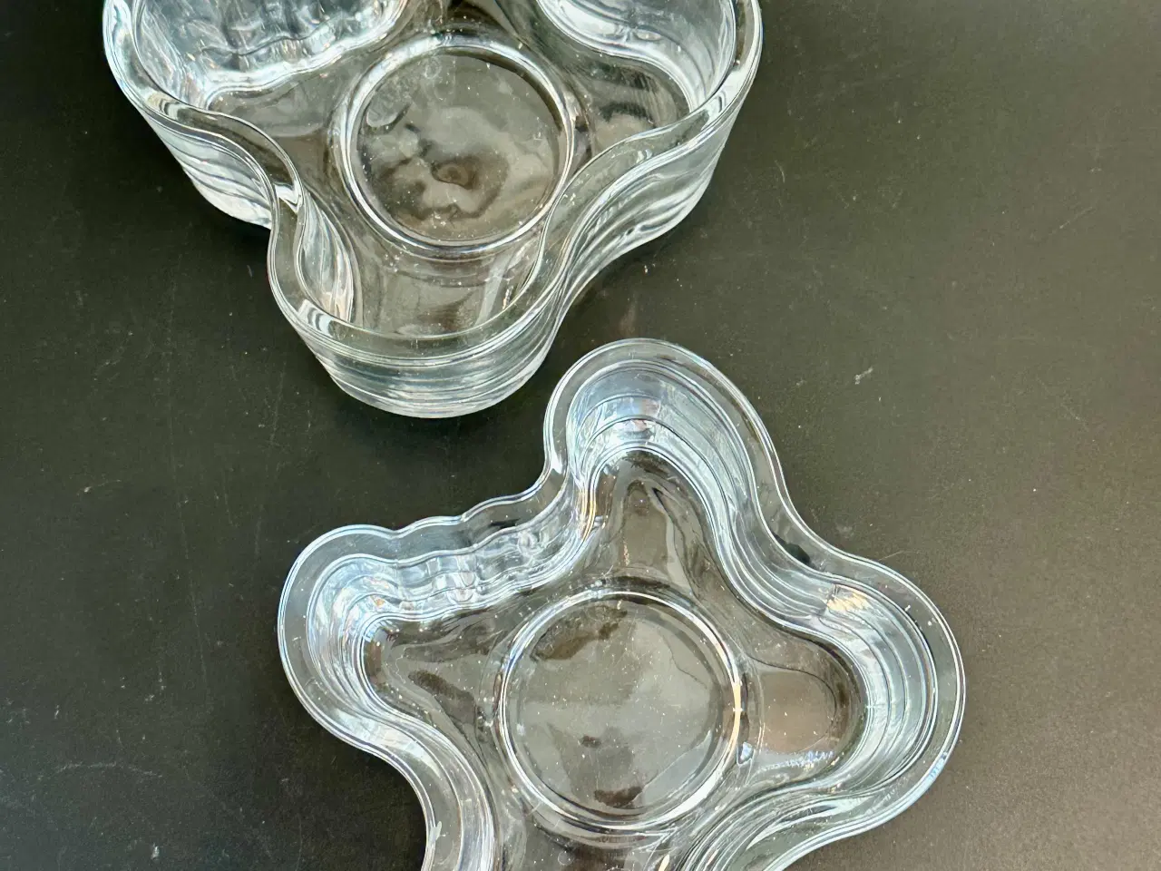 Billede 3 - Smukt Iittala sæt af to lysestager I flot stand