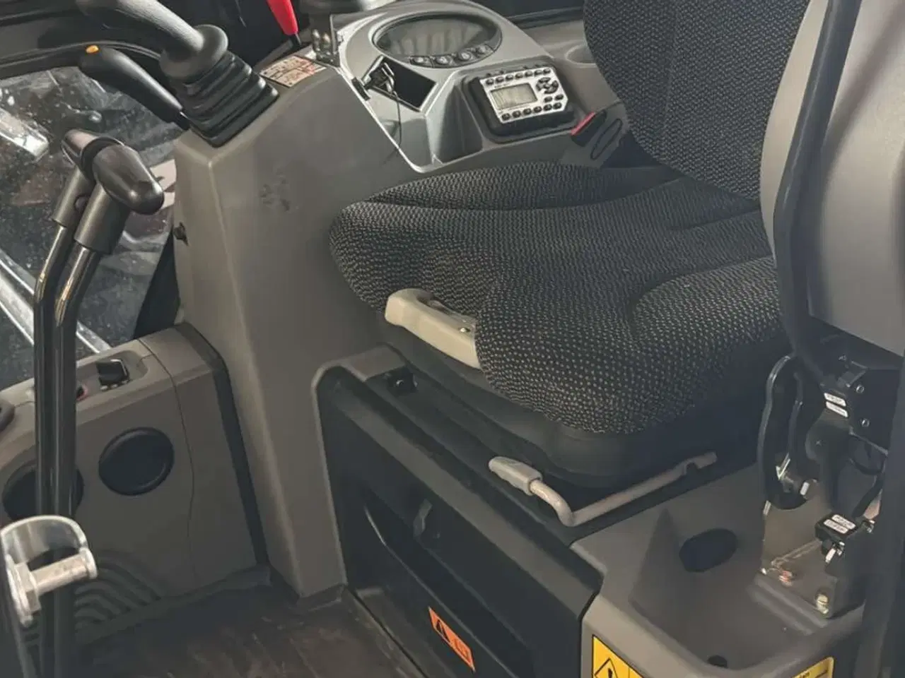 Billede 4 - Bobcat E19 lavt timetal 