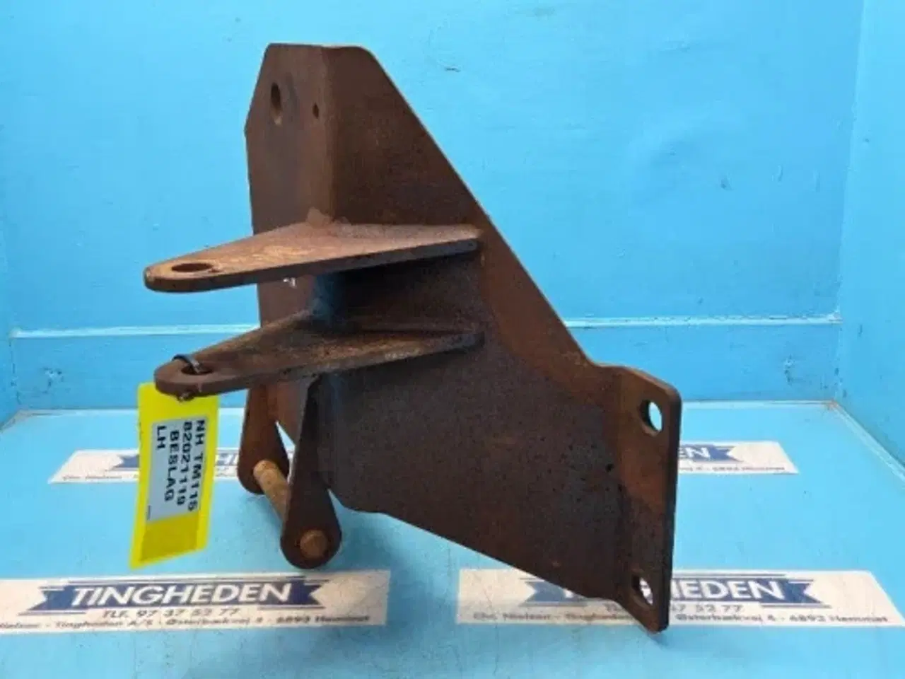 Billede 11 - New Holland TM115 Beslag L. 82021119