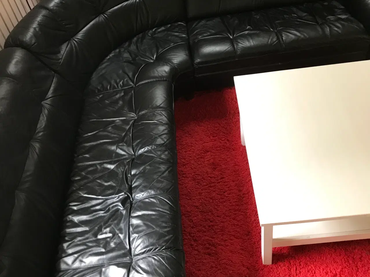 Billede 1 - Hjørnesofa sort læder