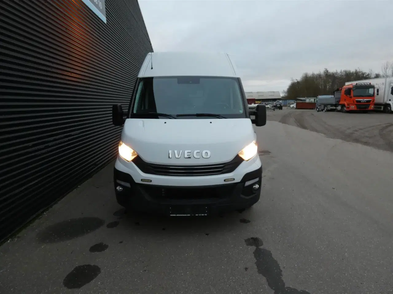 Billede 4 - Iveco Daily 35S16 12m3 2,3 D 156HK Van 8g Aut.