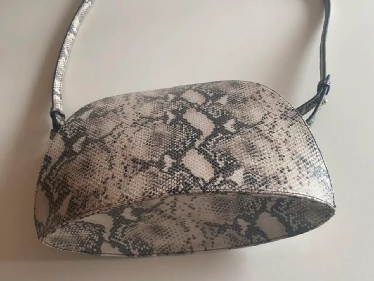 Billede 5 - Læder taske 👜