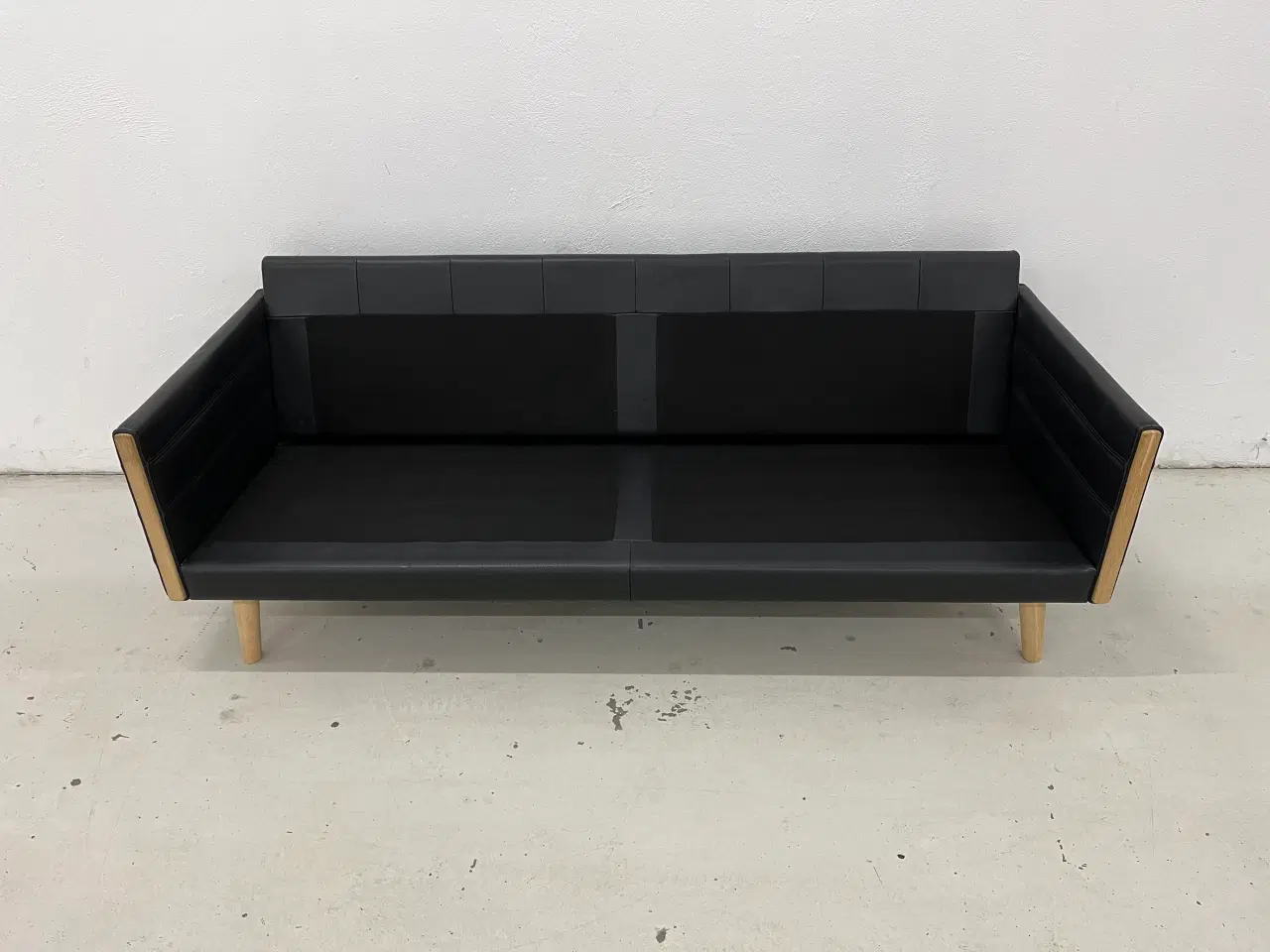 Billede 12 - Horisont BD 3 Pers.Sofa i sort semianilin læder.