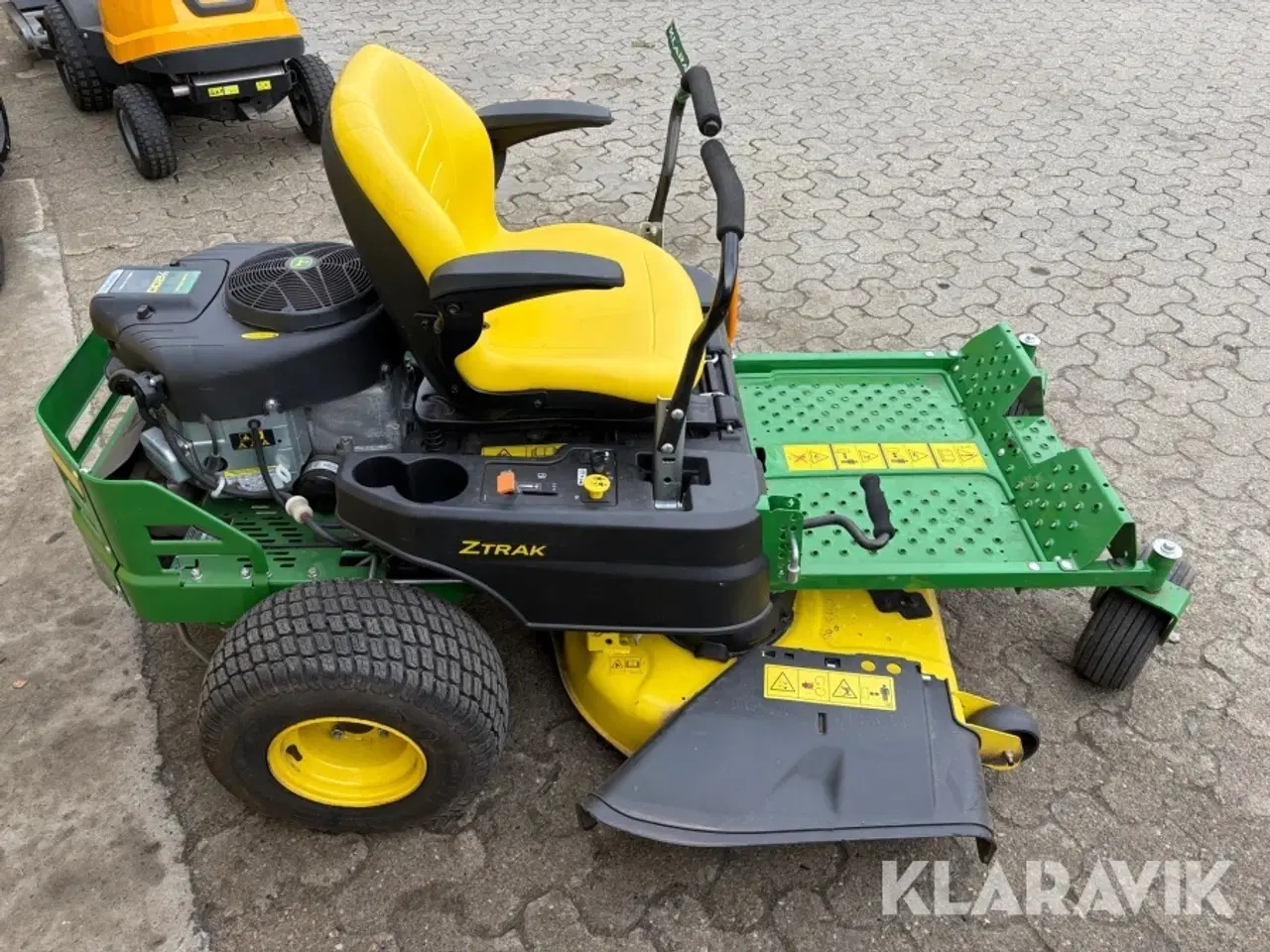 Billede 11 - Zero-turn Græsklipper John Deere Z335E