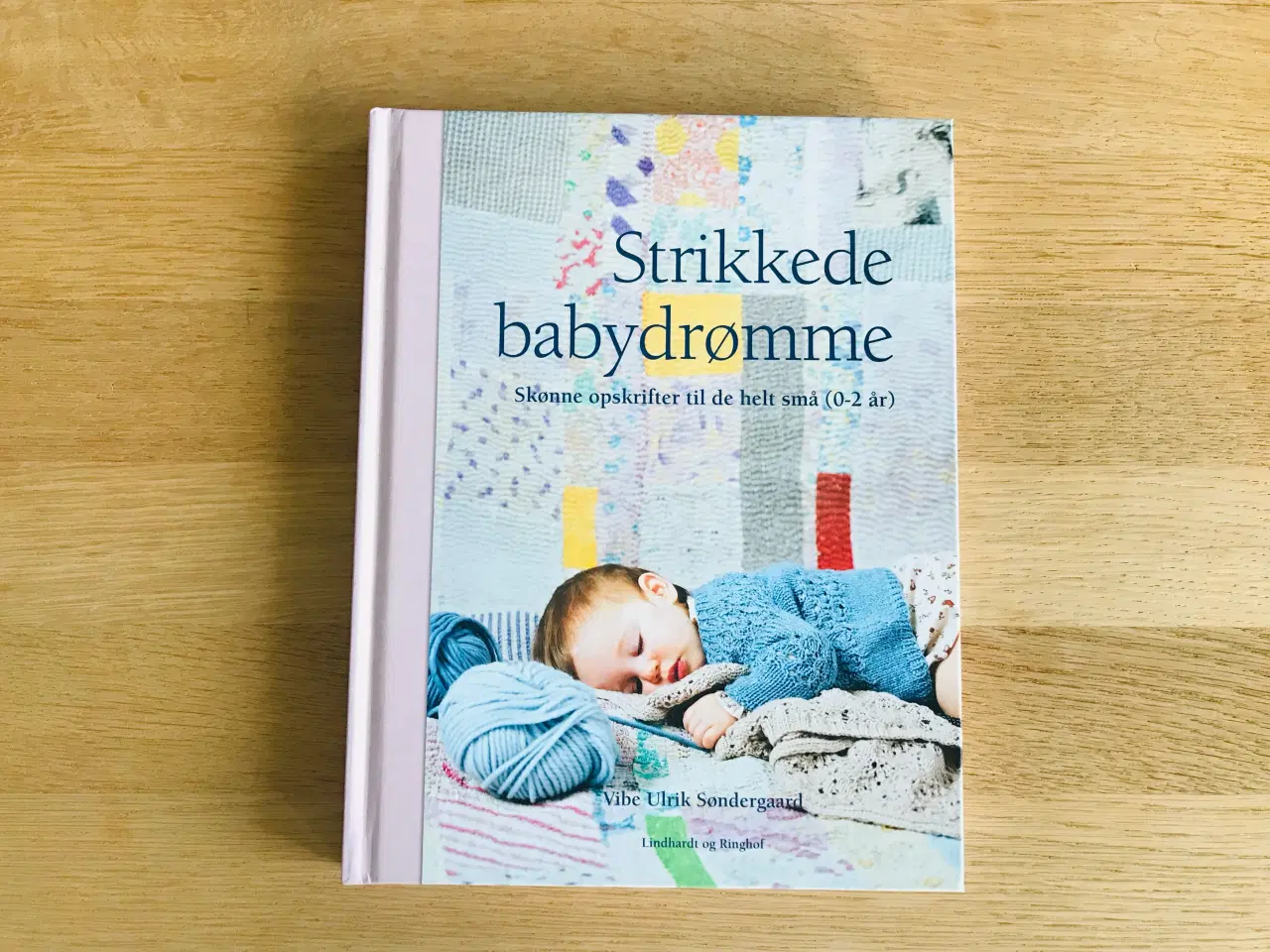 Billede 1 - Strikkede babydrømme - Vibeke Ilrik Søndergaard