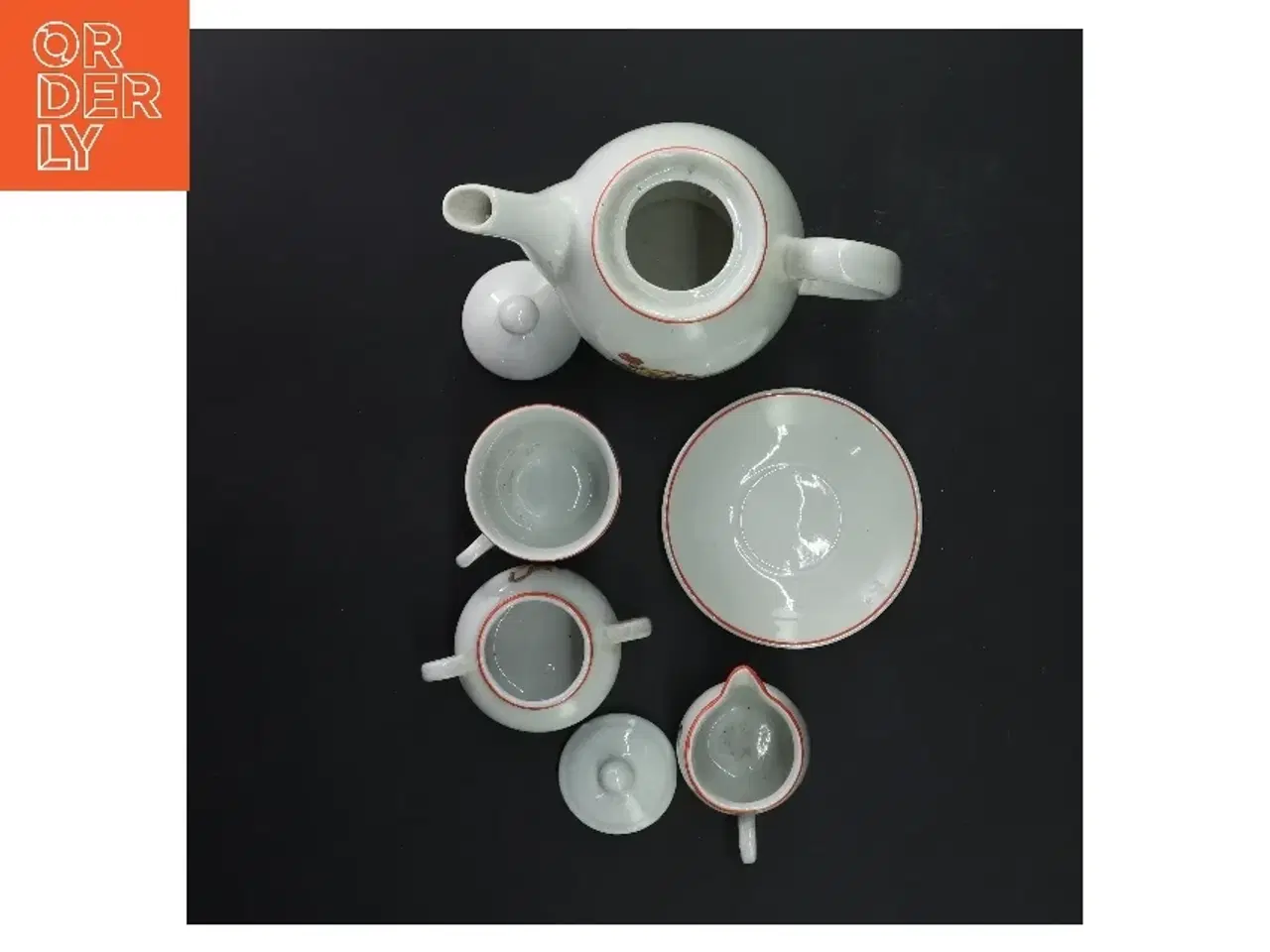 Billede 2 - Gammelt Miniature børne tesæt med dyr motiver (str. 13x16,5 til5,5x7 cm)