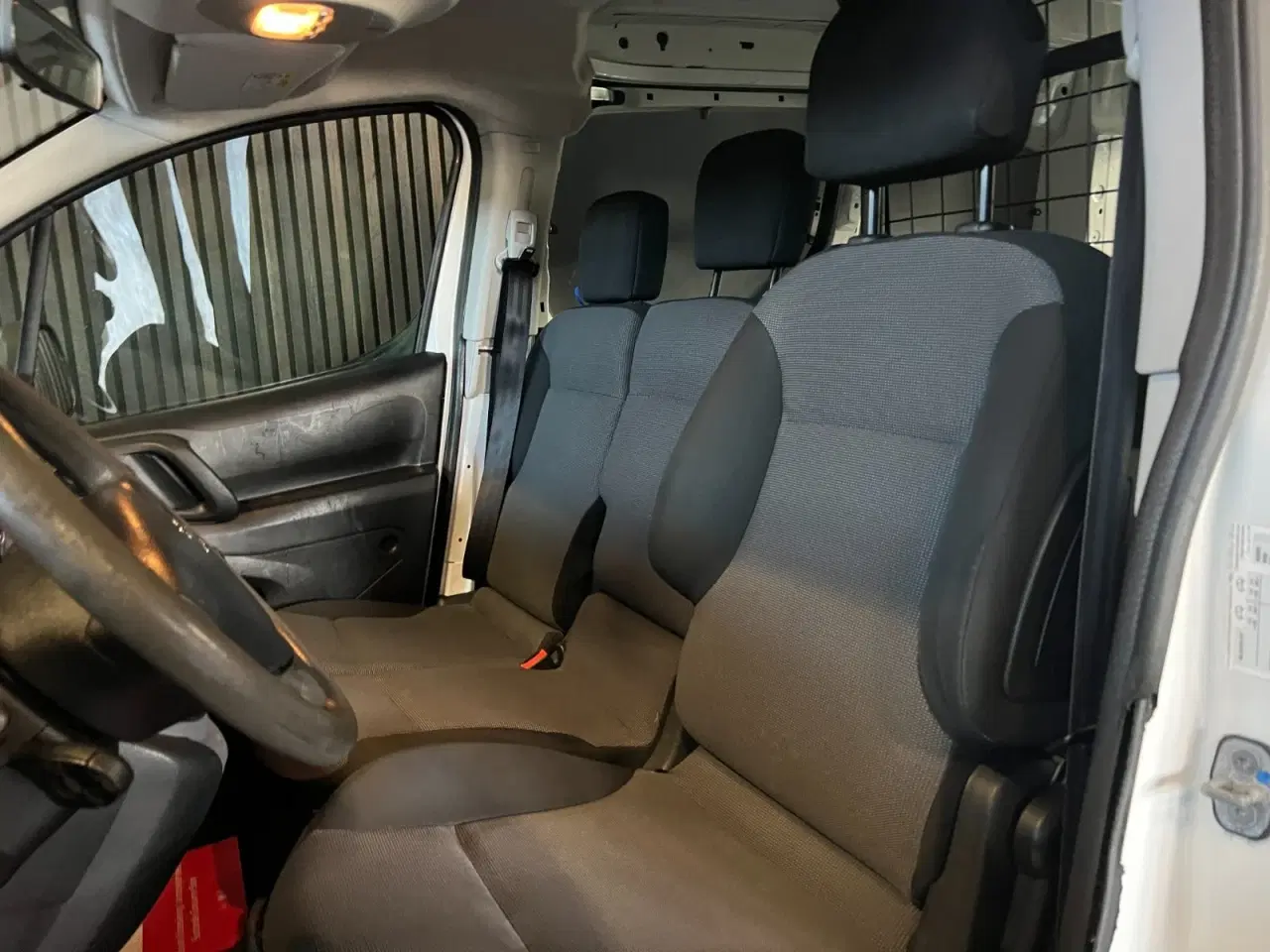 Billede 7 - Peugeot Partner 1,6 BlueHDi 100 L2 Flex Van