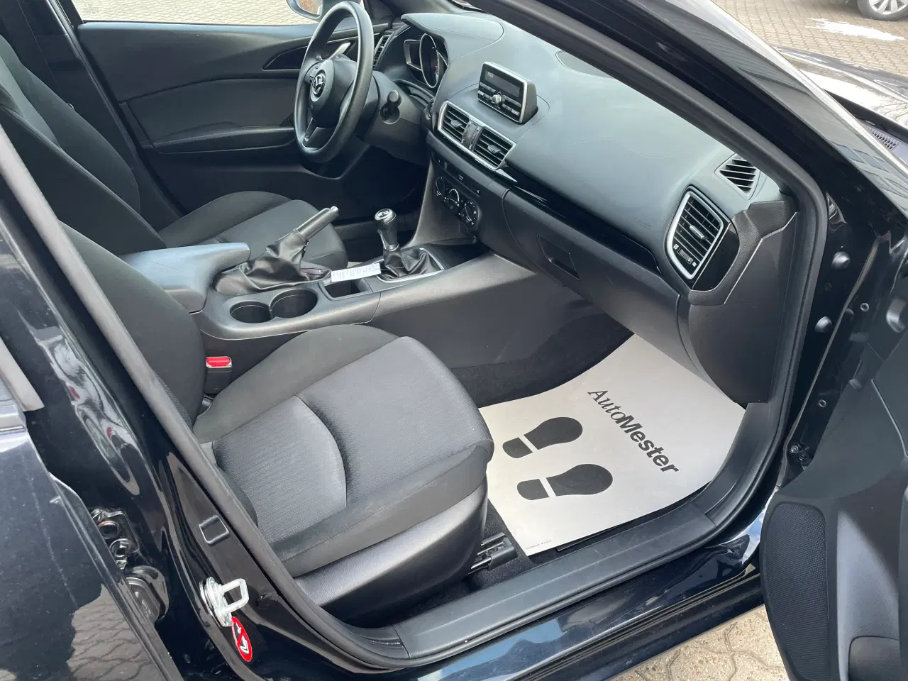 Billede 9 - Velholdt Mazda 3 1,5 SkyActiv-G