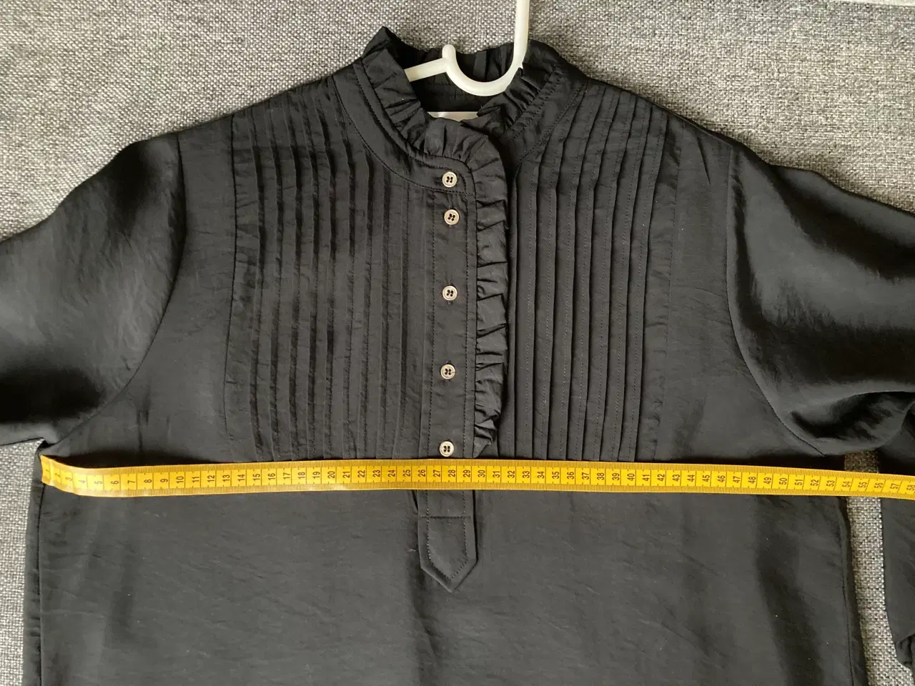 Billede 4 - Co’Couture Callum Pintuck Frill Kjole 
