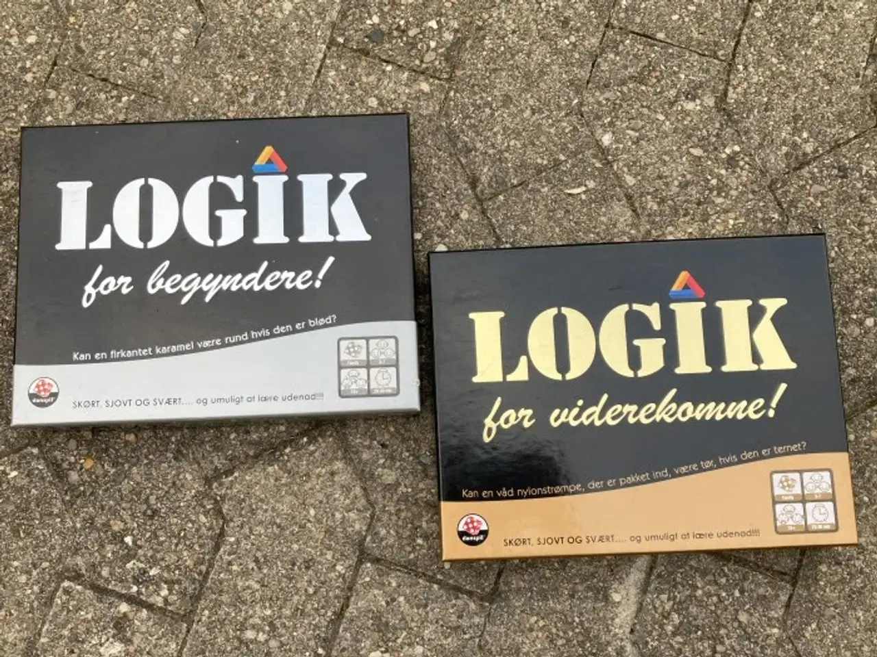 Billede 4 - Forskellige spil – se pris på hver