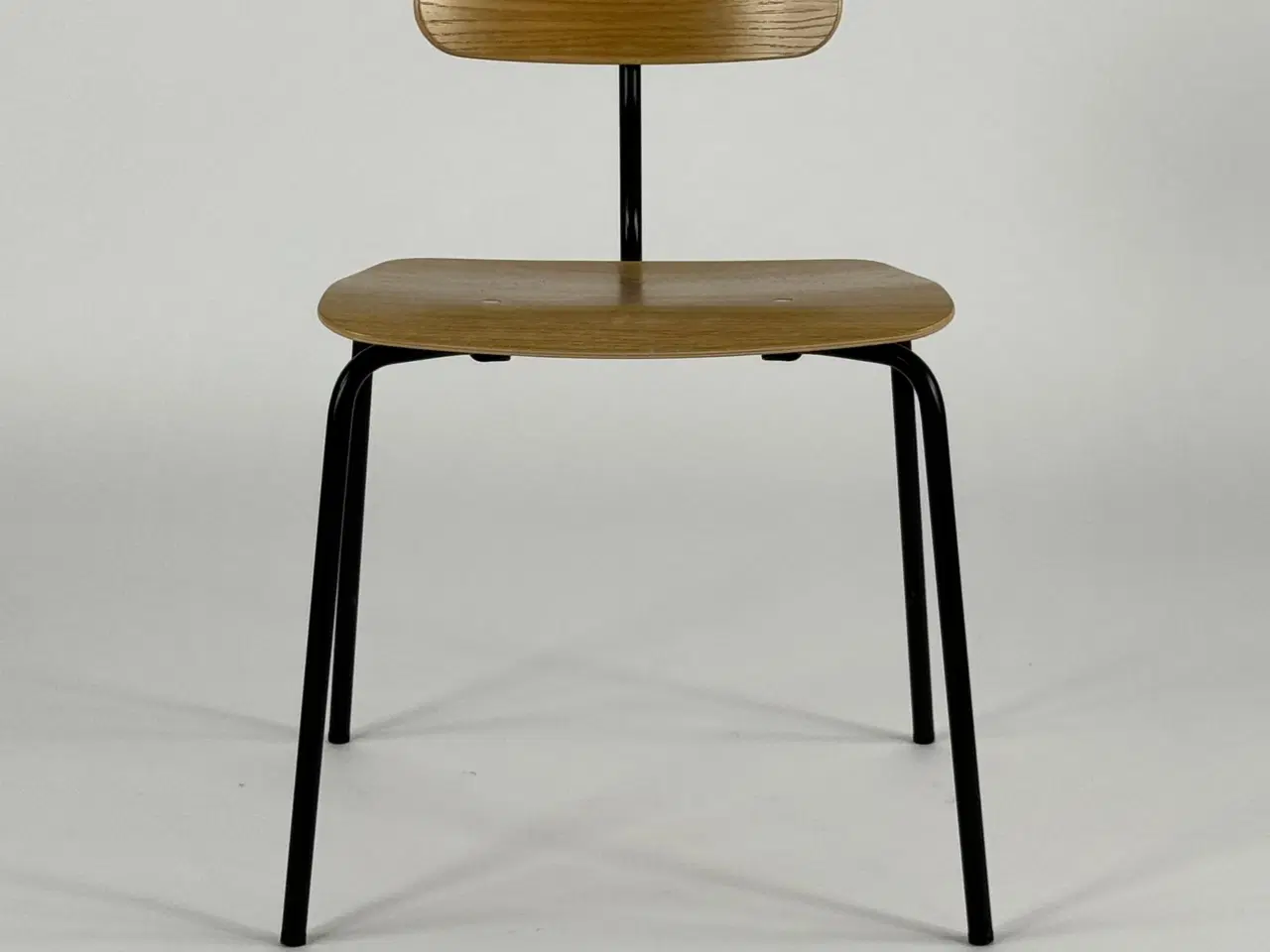 Billede 3 - Montana Kevi 2060 Stol – Natur/Sort Stel