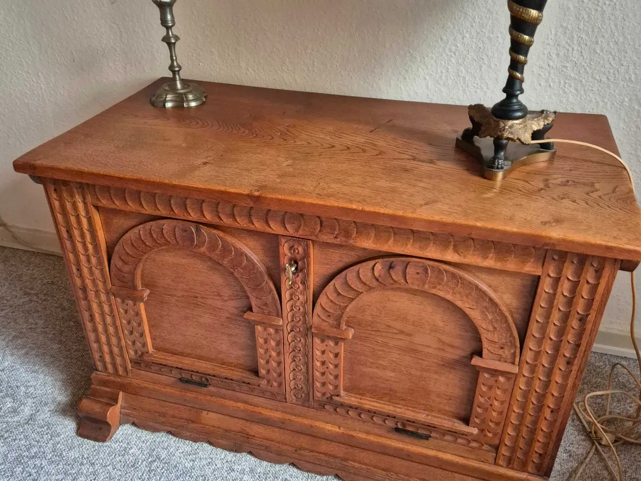 Billede 1 - Skab / Kiste / ?