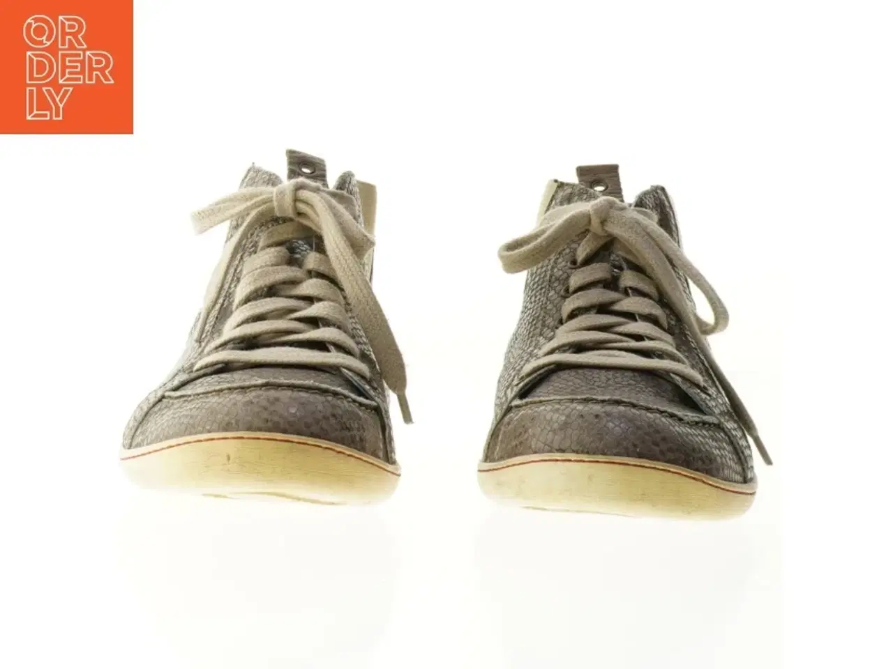 Billede 4 - Brugte damesneakers med slangeskindslook