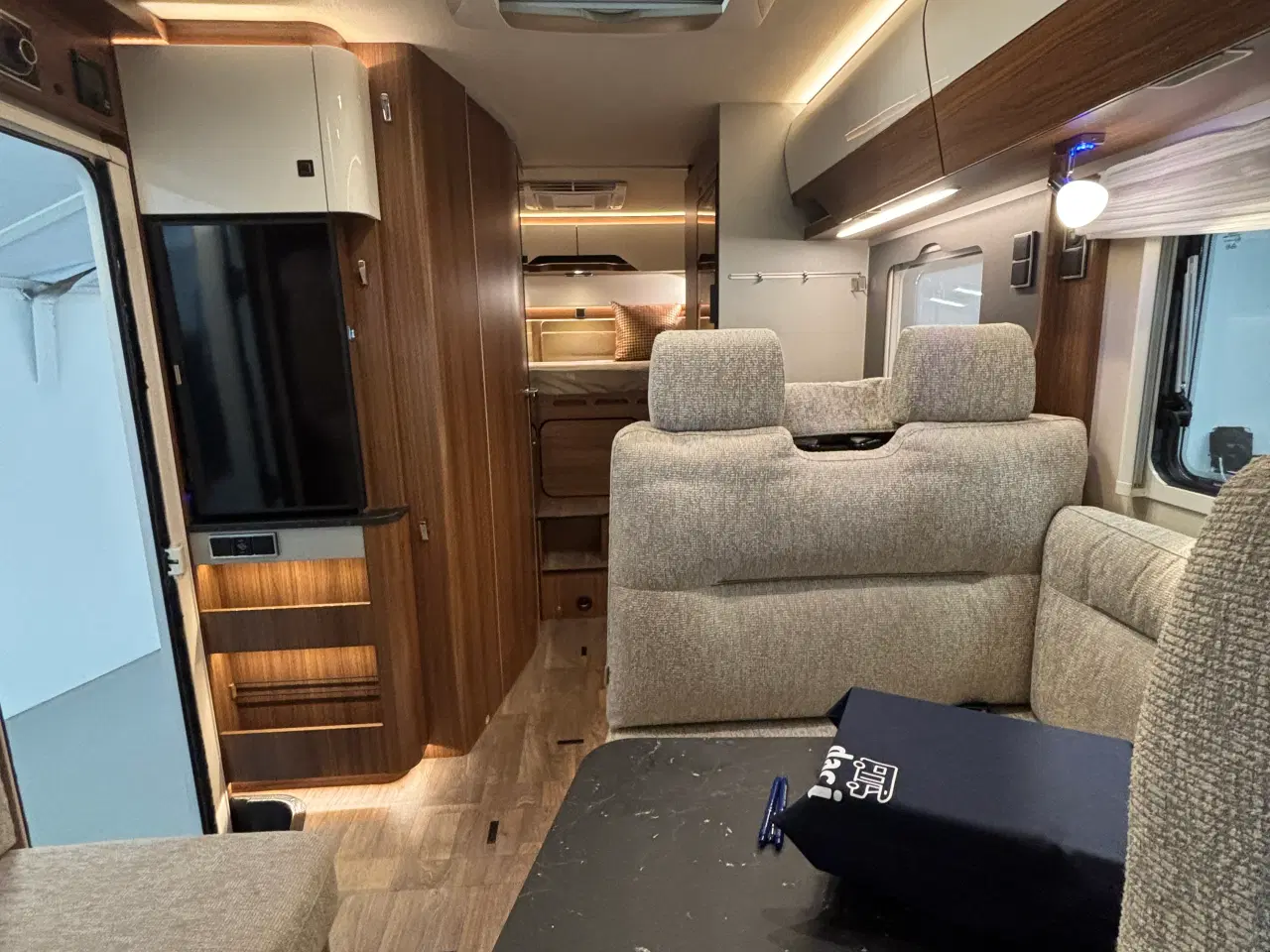 Billede 14 - Autocamper til salg - Hymer BMC T 550 White Line 