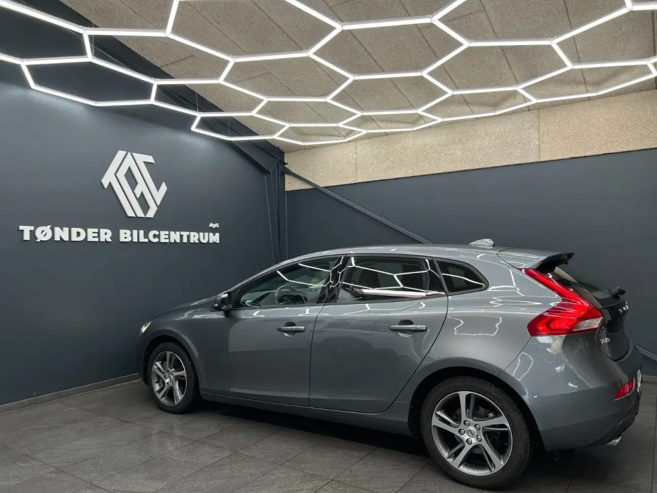 Billede 4 - Volvo V40 2,0 D3 150 Momentum aut.