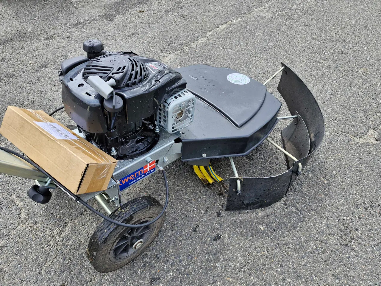 Billede 5 - Kwern Greenbuster 550 Ukrudtsbørste.