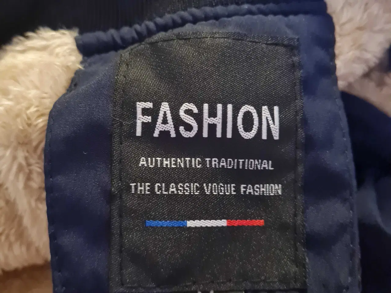 Billede 3 - Ubrugt lun jakke str M fra Fashion 
