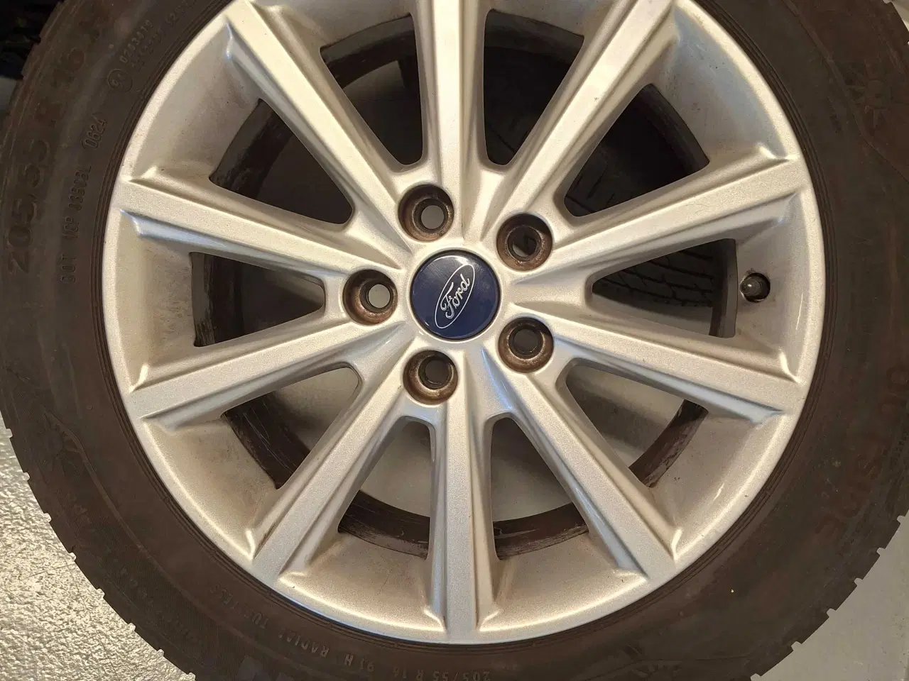 Billede 6 - Ford 16 tommer alufælge med næsten nye dæk
