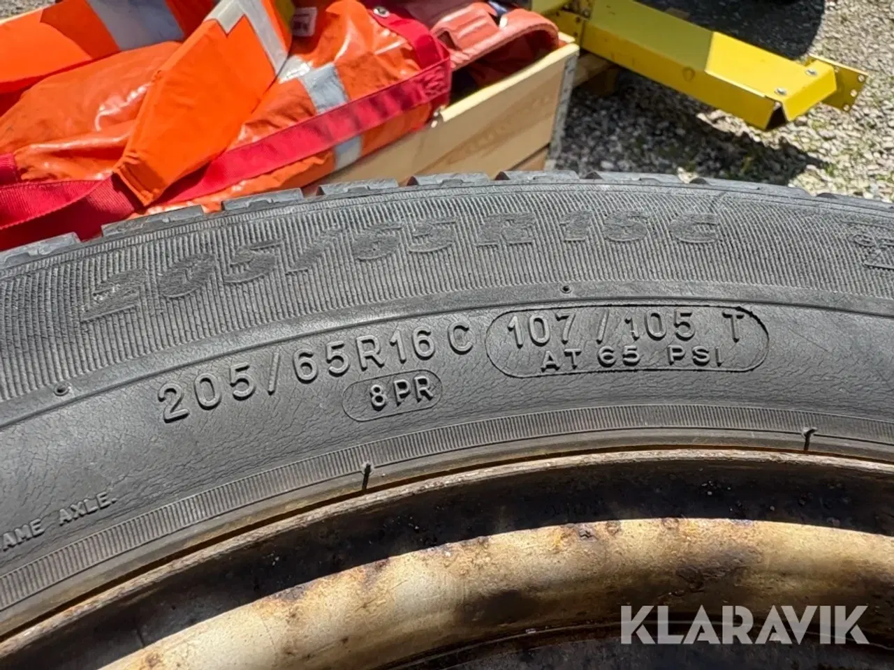 Billede 4 - Dæk Michelin 205/65R16 C