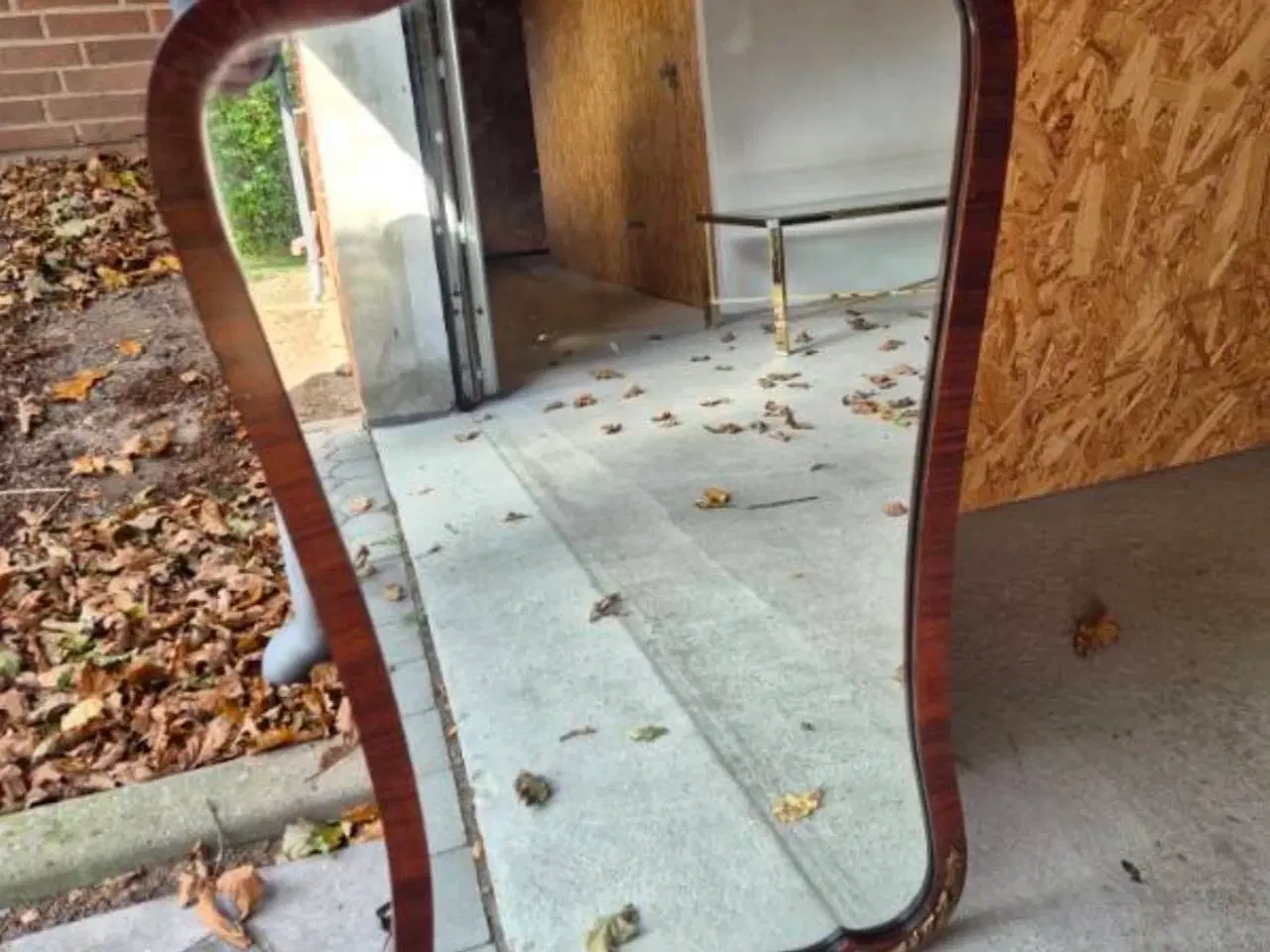 Billede 2 - Antik kommode og spejl sælges