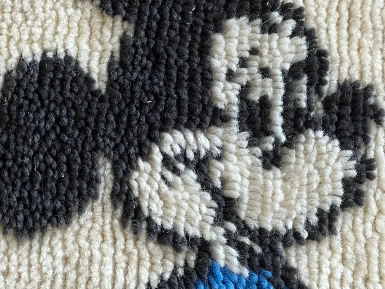Billede 4 - Vintage håndlavet vægtæppe – Mickey Mouse (40 × 70